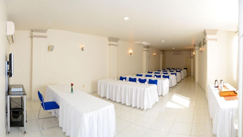 Real Avenida Hotel Tuxtla Gutiérrez Esterno foto