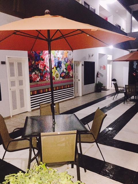 Real Avenida Hotel Tuxtla Gutiérrez Esterno foto